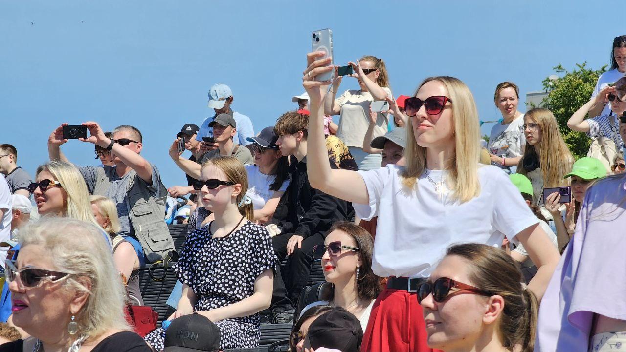 Фото «Тысячи детских улыбок» На Михайловской Набережной и в парке «Арена» в Новосибирске стартовал День защиты детей – ОНЛАЙН репортаж 13